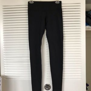 Lululemon Wunder Under tights
